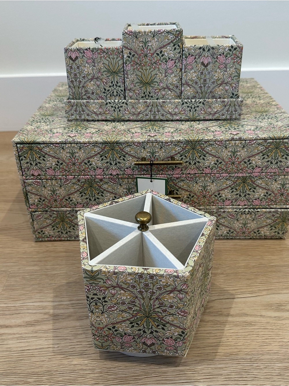 Morris & Co. Floral Pattern Desktop Organiser Set - Pink & Green